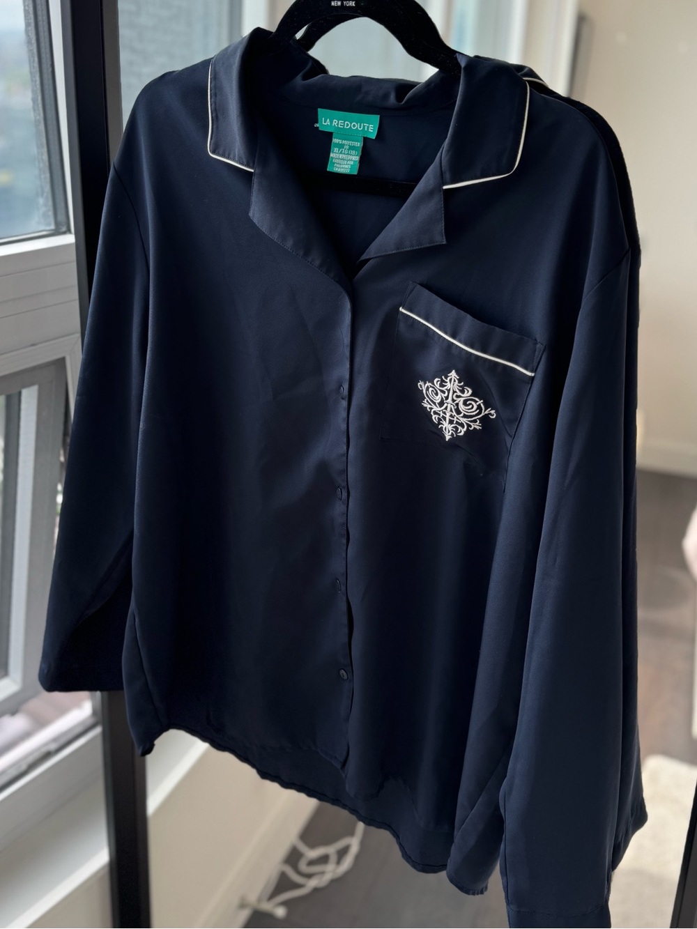 La Redoute Navy Long-Sleeve Satin Blouse with Contrast Piping